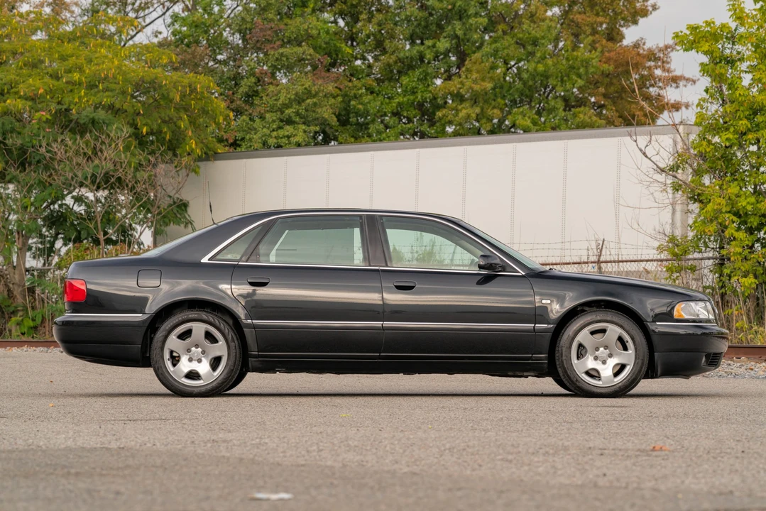 2001 Audi D2 A8 - Image 24 of 31