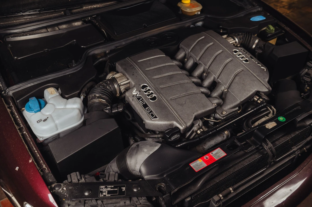 2001 Audi D2 A8 - Image 17 of 24
