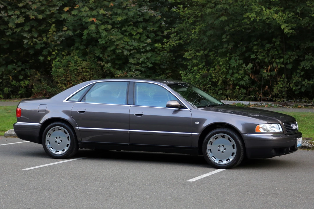 2001 Audi D2 A8 - Image 2 of 31