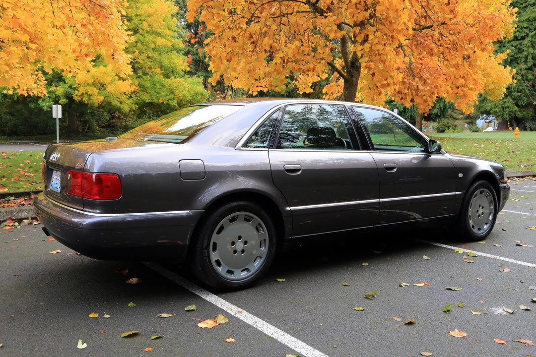 2001 Audi D2 A8 - Image 5 of 31