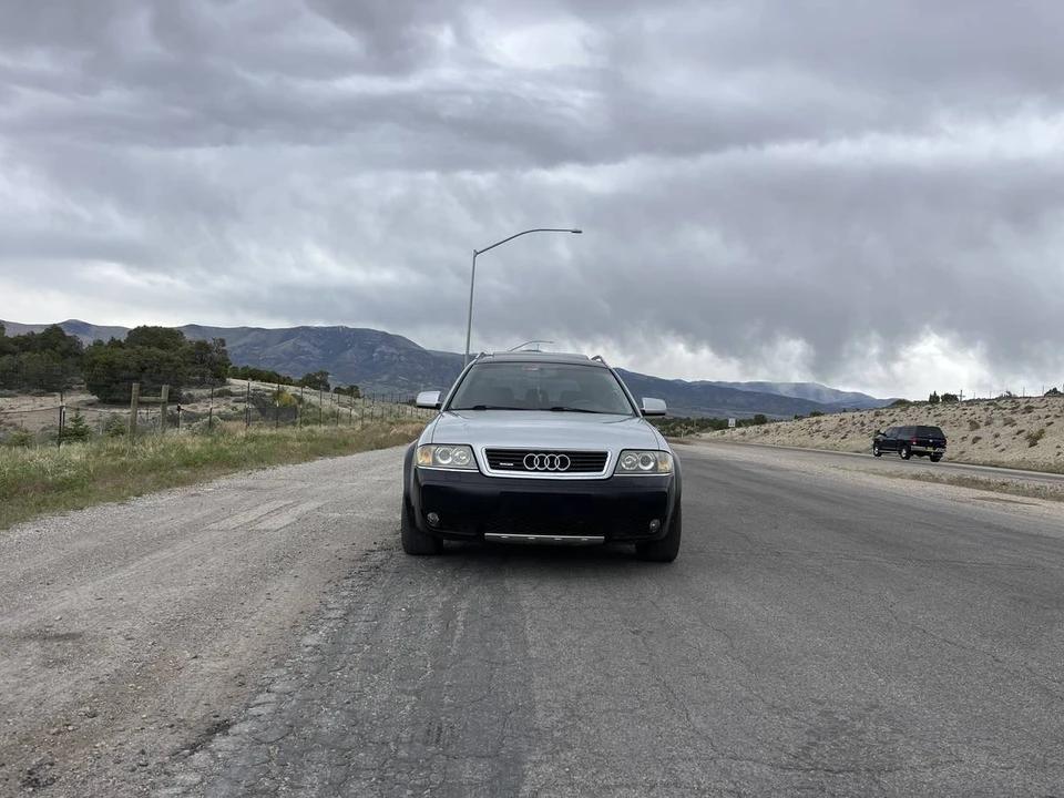 2001 Audi Allroad - Image 2 of 24