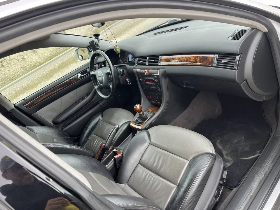 2001 Audi Allroad - Image 14 of 24