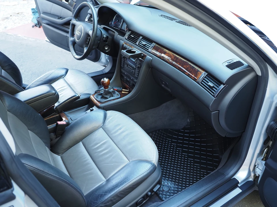 2001 Audi Allroad - Image 25 of 31