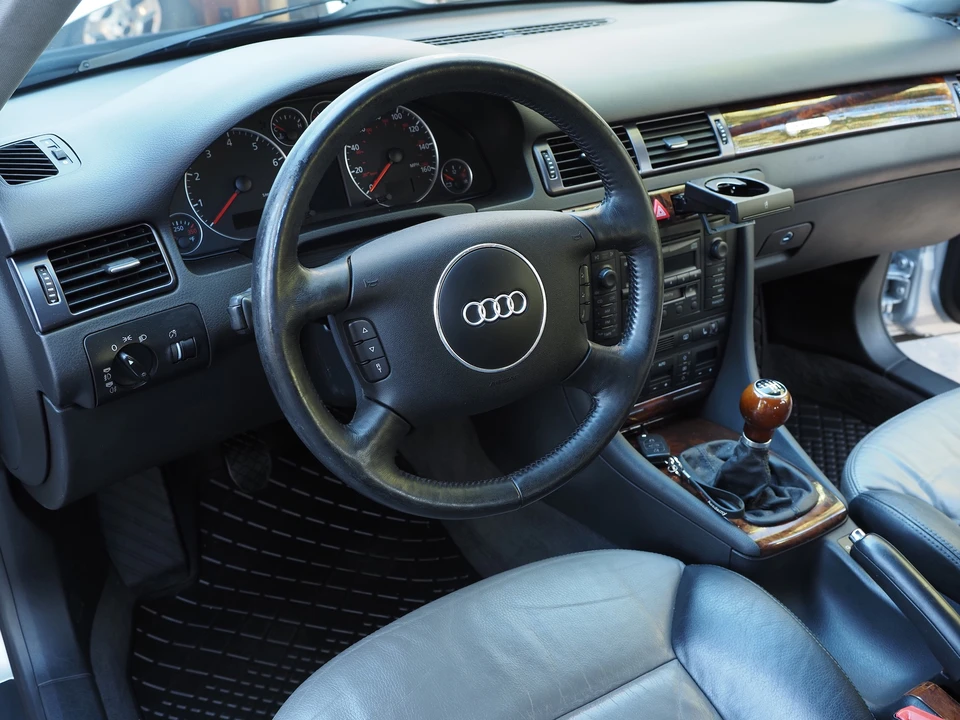 2001 Audi Allroad - Image 23 of 31