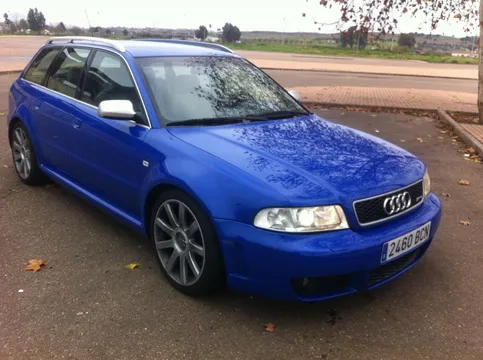 2001 Audi RS4