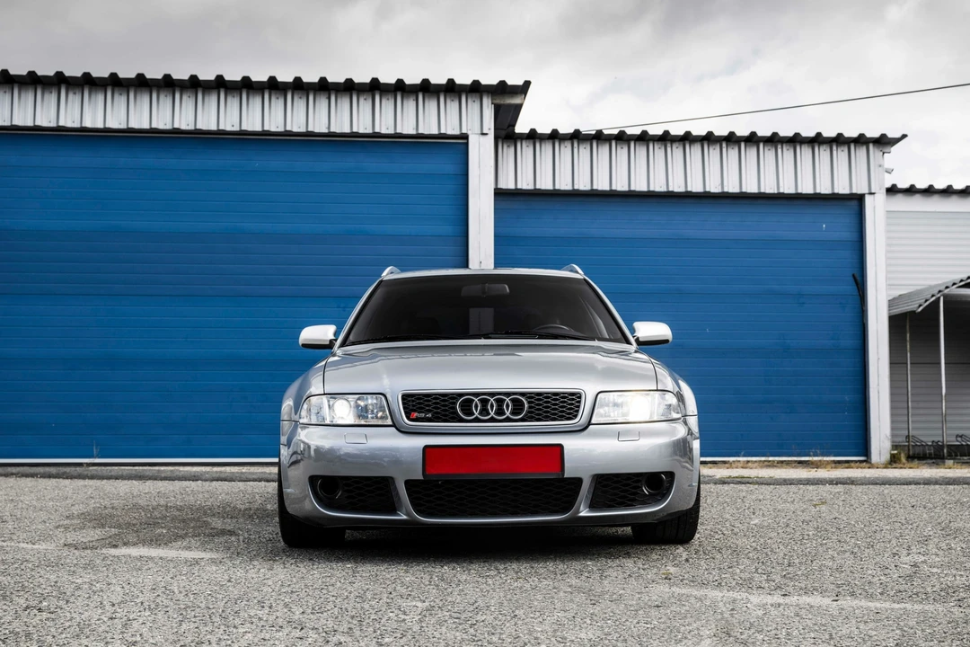 2001 Audi B5 RS4 Avant - Image 2 of 21