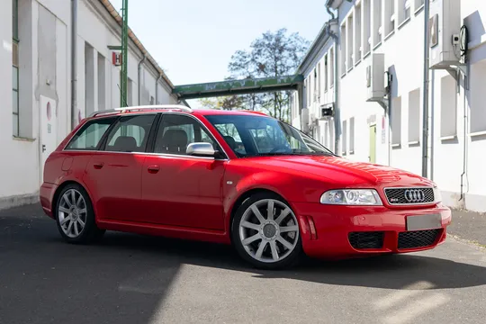 2001 Audi RS4 Avant Sportec