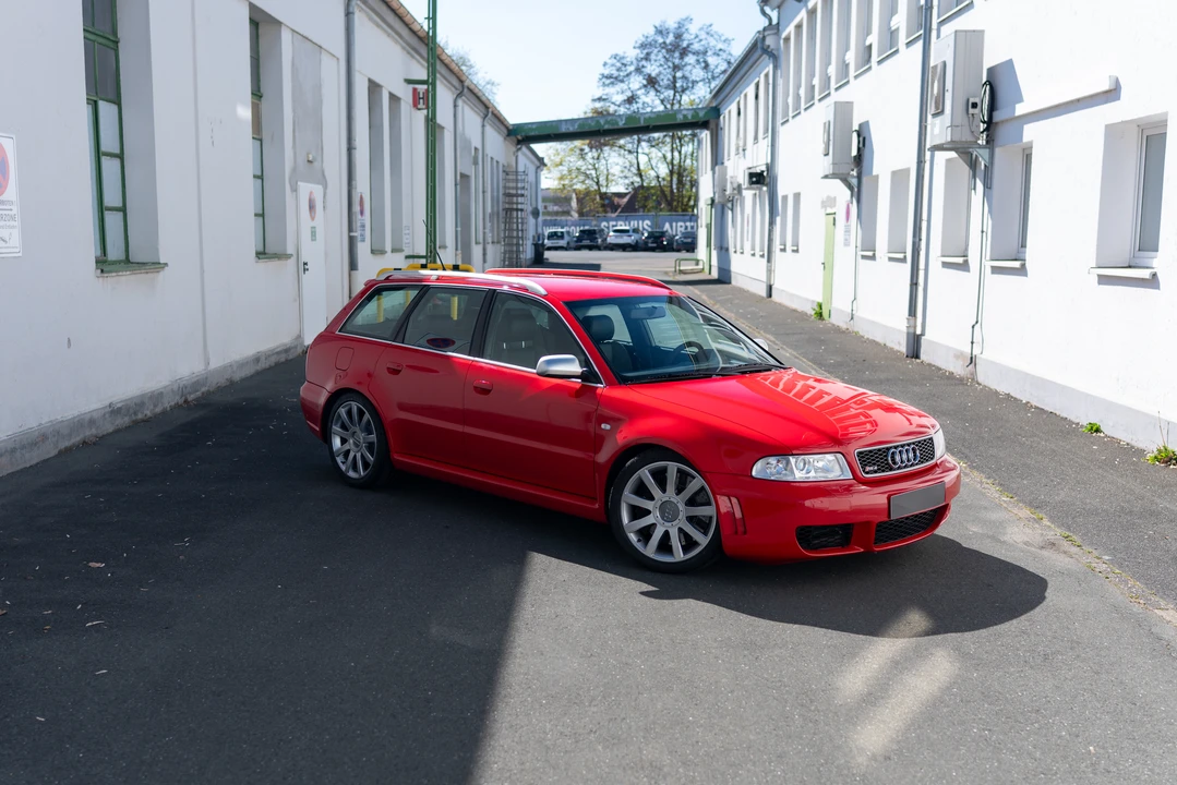 2001 Audi B5 RS4 Avant - Image 10 of 31