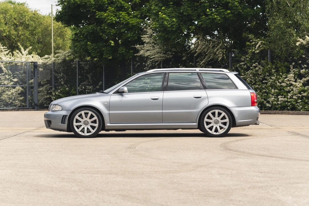 2001 Audi B5 RS4 Avant - Image 9 of 31