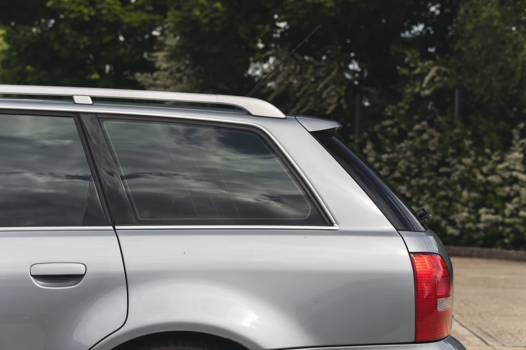 2001 Audi B5 RS4 Avant - Image 28 of 31