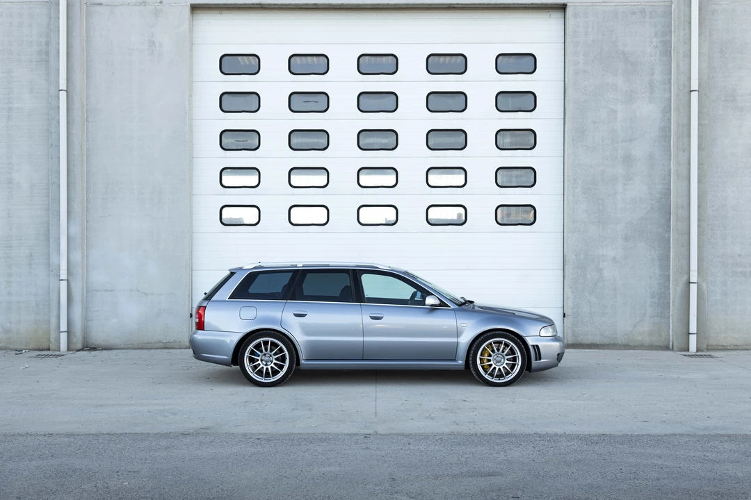 2001 Audi B5 RS4 Avant - Image 9 of 31