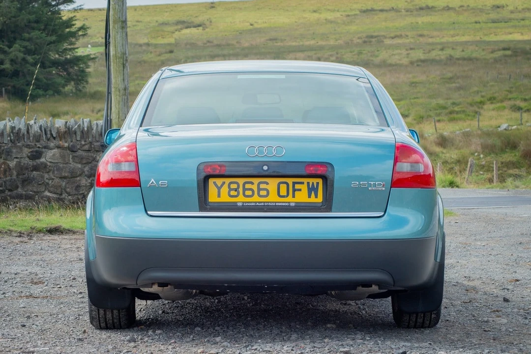 2001 Audi C5 A6 - Image 15 of 30