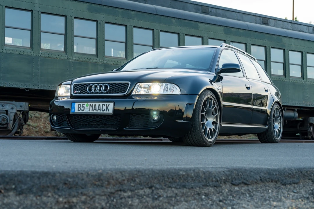 2001 Audi B5 RS4 Avant - Image 5 of 31