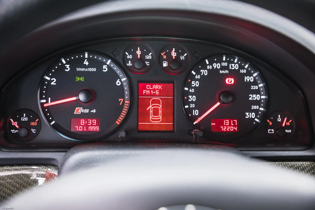 2001 Audi B5 RS4 Avant - Image 21 of 31