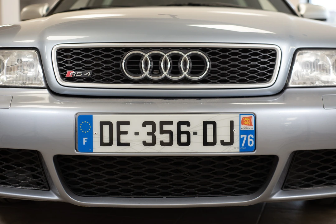 2001 Audi B5 RS4 Avant - Image 19 of 31