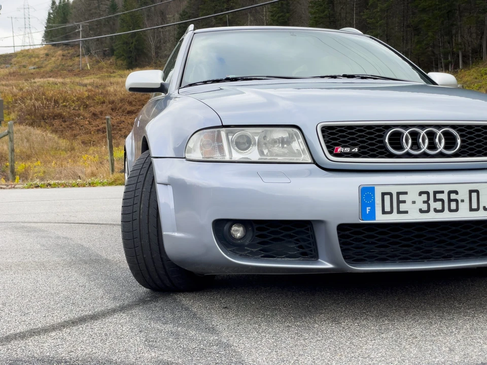2001 Audi B5 RS4 Avant - Image 16 of 31