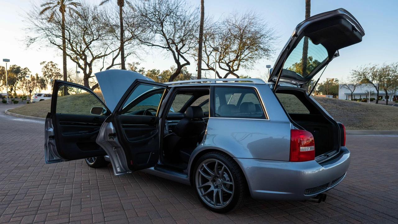 2001 Audi B5 RS4 Avant - Image 23 of 31