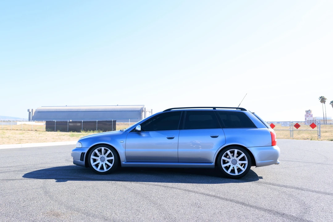 2001 Audi B5 RS4 Avant - Image 13 of 31
