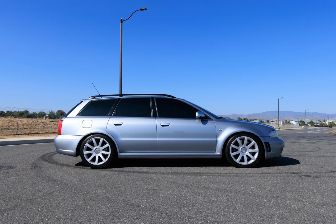 2001 Audi B5 RS4 Avant - Image 18 of 31