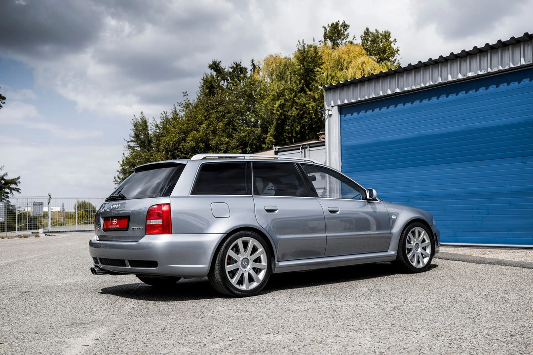 2001 Audi B5 RS4 Avant - Image 25 of 31