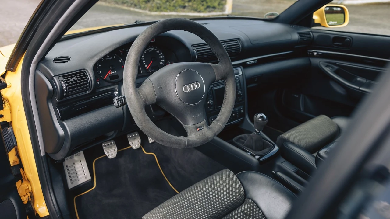 2001 Audi B5 RS4 Avant - Image 9 of 31