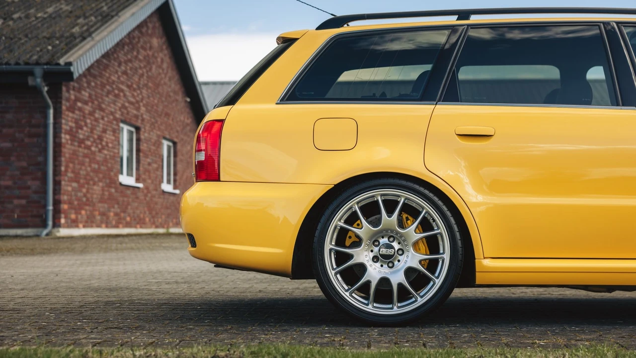 2001 Audi B5 RS4 Avant - Image 25 of 31
