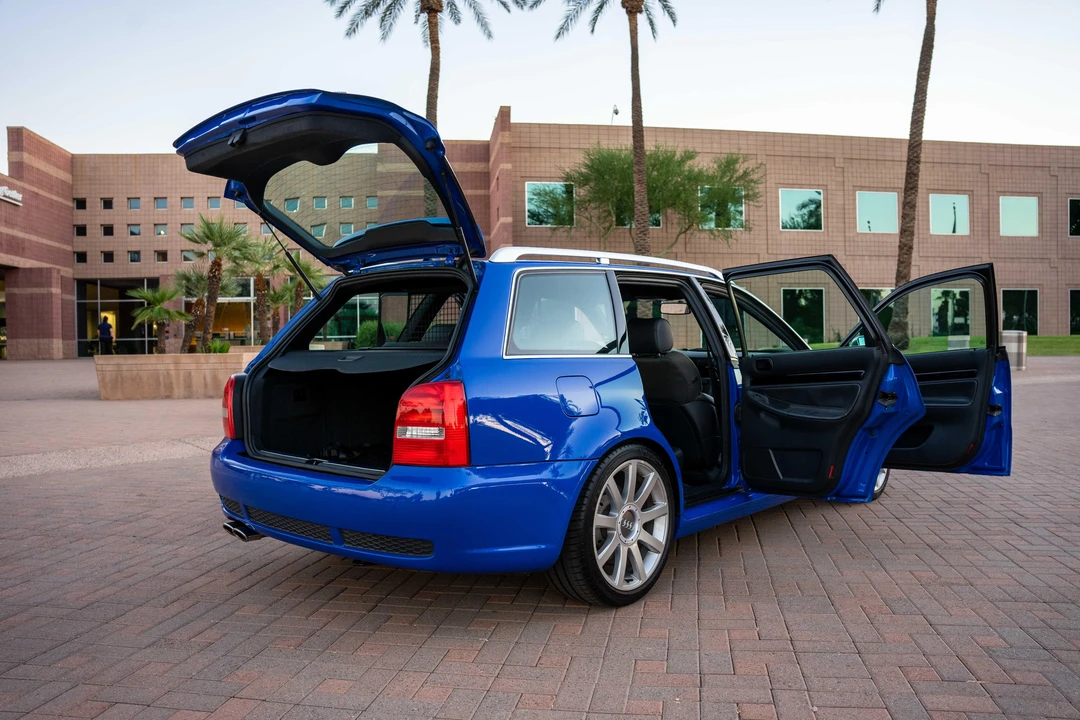 2001 Audi B5 RS4 Avant - Image 17 of 31