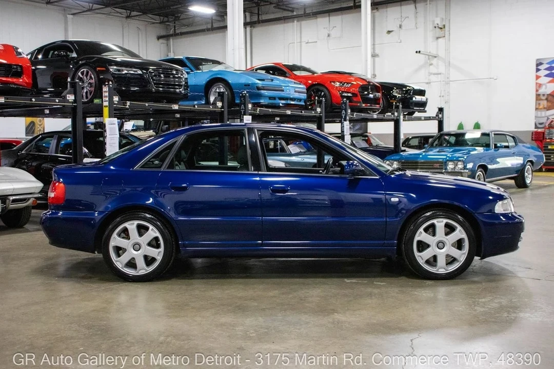 2001 Audi B5 S4 - Image 8 of 12