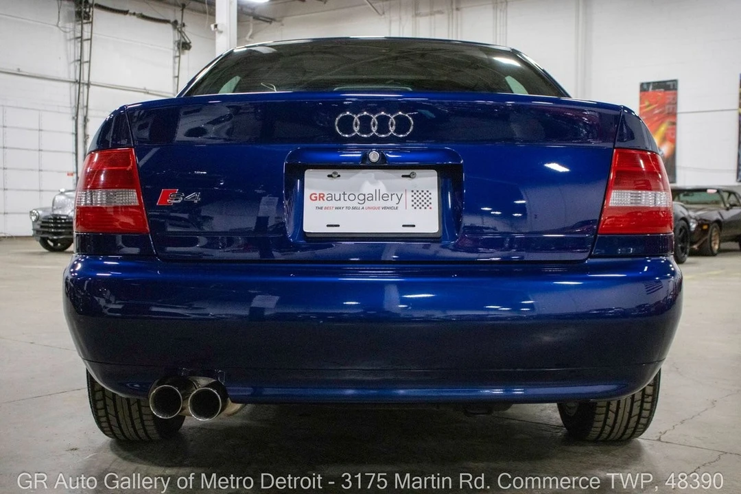 2001 Audi B5 S4 - Image 6 of 21