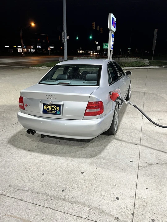 2001 Audi B5 S4 - Image 5 of 13