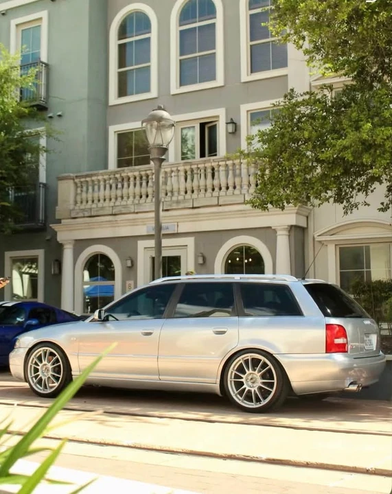 2001 Audi B5 S4 - Image 2 of 7