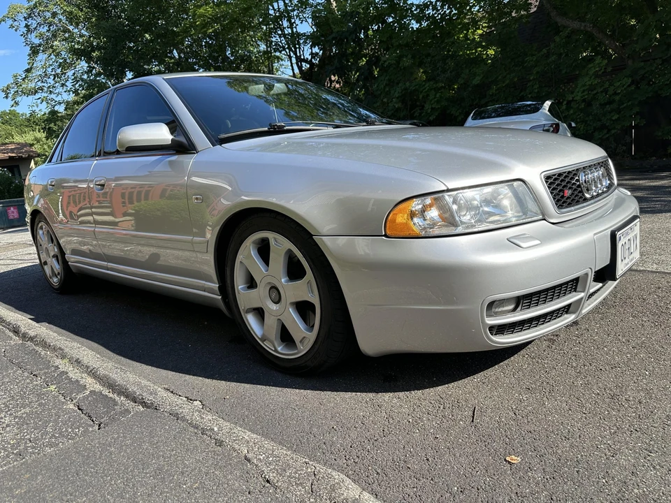 2001 Audi B5 S4 - Image 10 of 31