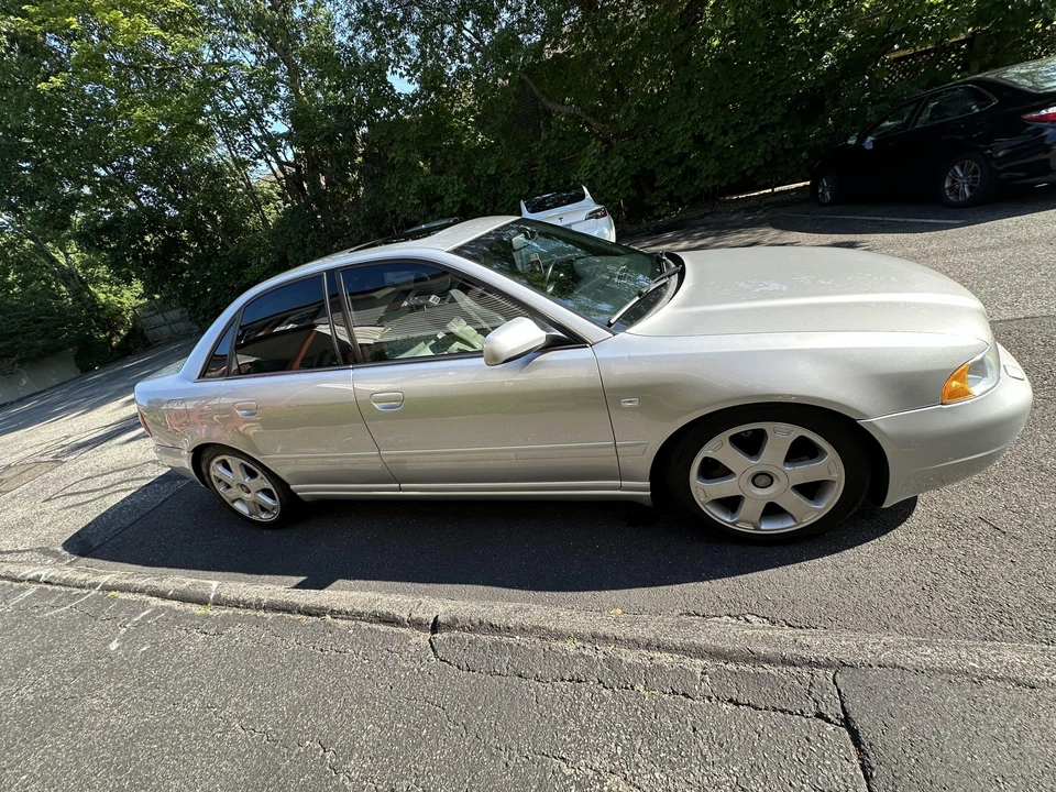 2001 Audi B5 S4 - Image 9 of 31