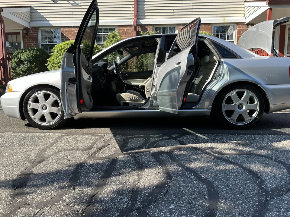 2001 Audi B5 S4 - Image 25 of 31