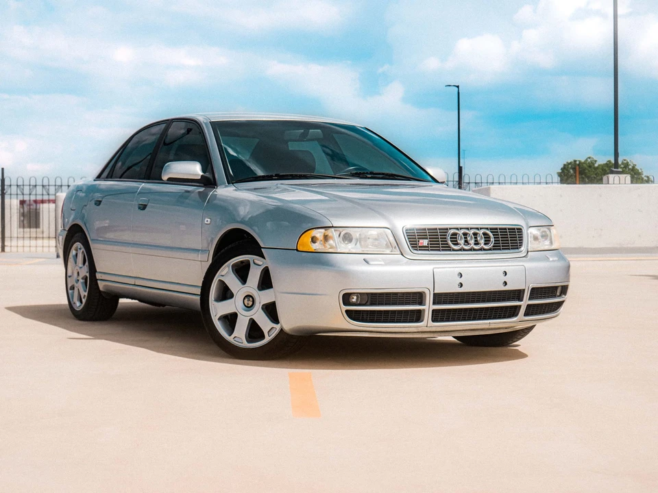 2001 Audi B5 S4 - Image 9 of 31
