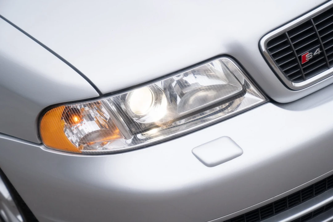 2001 Audi B5 S4 - Image 14 of 31