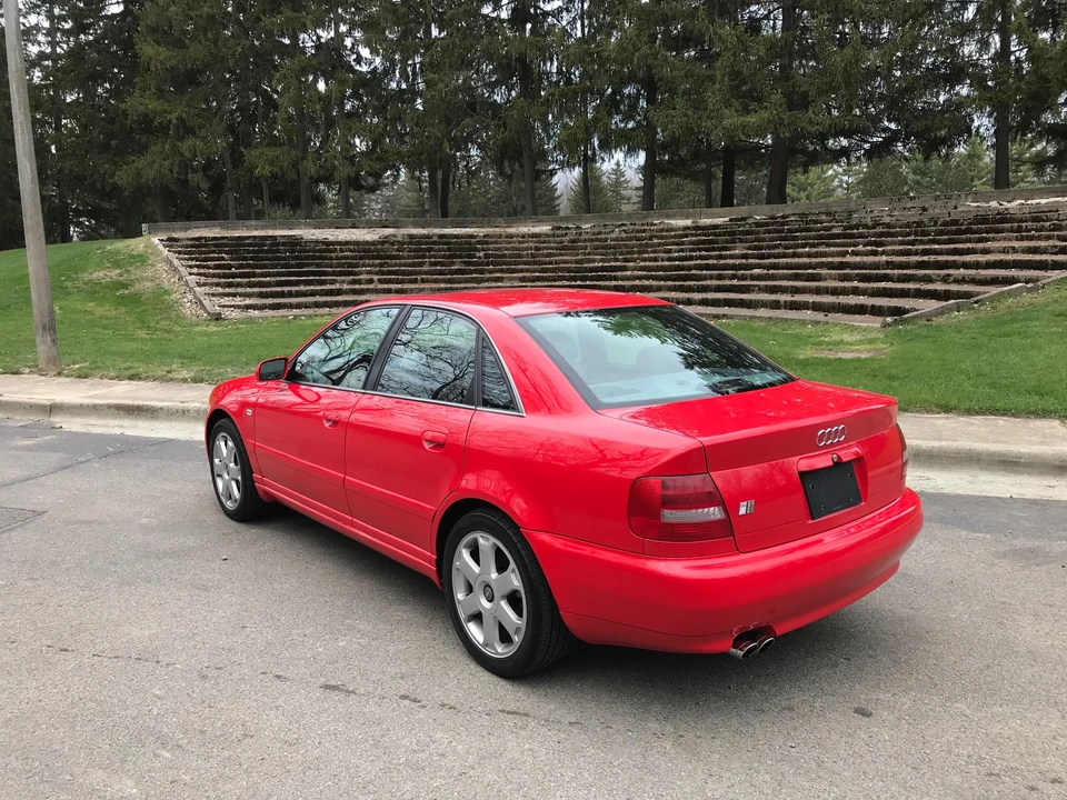 2001 Audi B5 S4 - Image 8 of 31