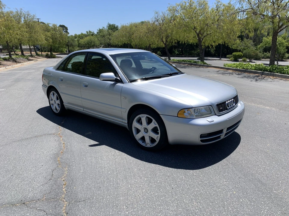 2001 Audi B5 S4 - Image 8 of 31