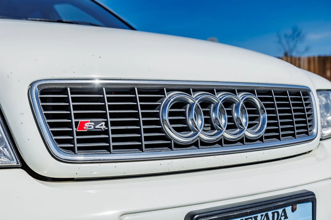 2001 Audi B5 S4 - Image 16 of 31
