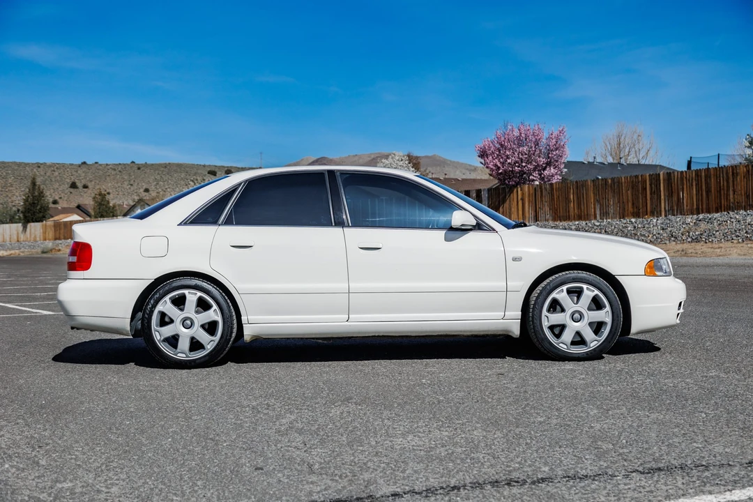 2001 Audi B5 S4 - Image 5 of 31