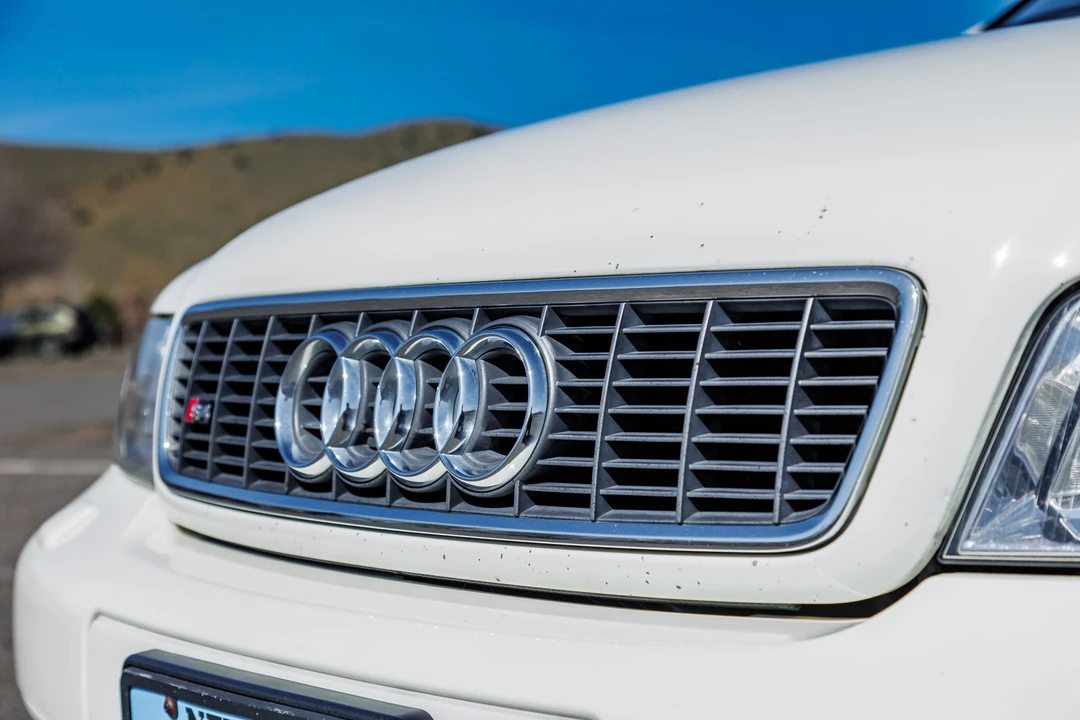 2001 Audi B5 S4 - Image 17 of 31
