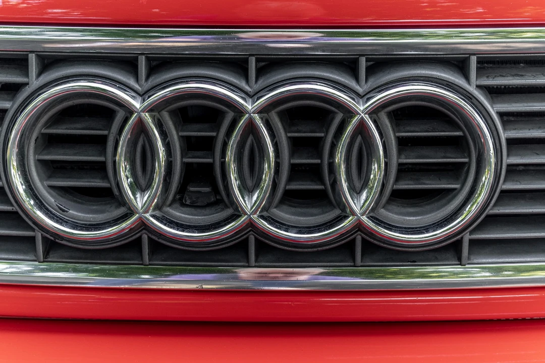 2001 Audi B5 S4 - Image 10 of 31
