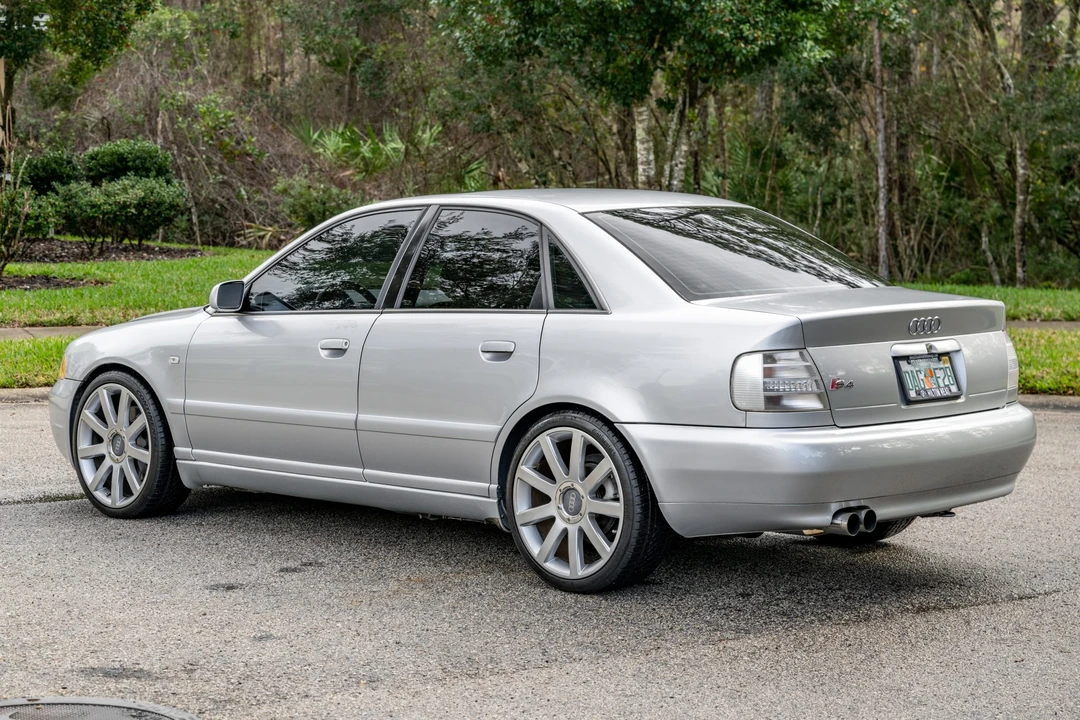 2001 Audi B5 S4 - Image 8 of 31