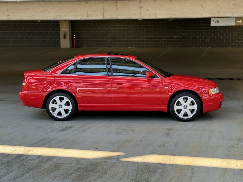 2001 Audi B5 S4 - Image 16 of 31