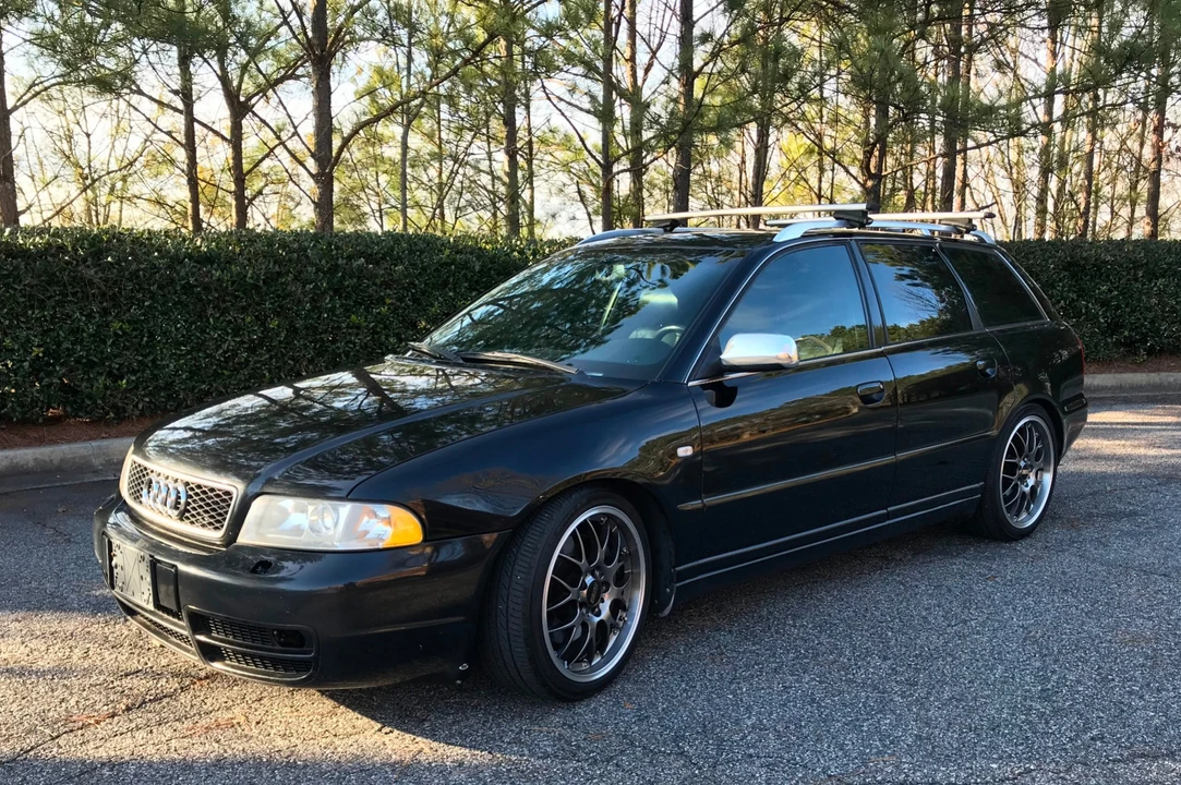 2001 Audi B5 S4 - Image 2 of 31