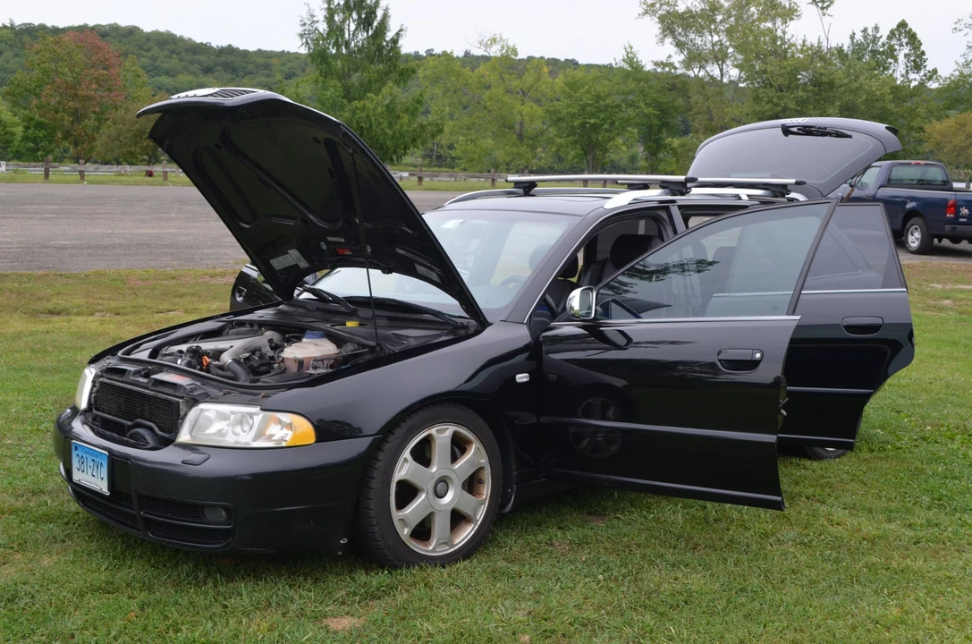 2001 Audi B5 S4 - Image 10 of 31