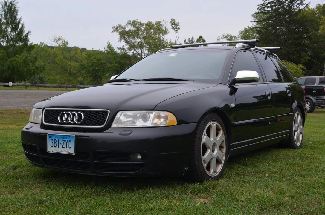 2001 Audi B5 S4 - Image 2 of 31