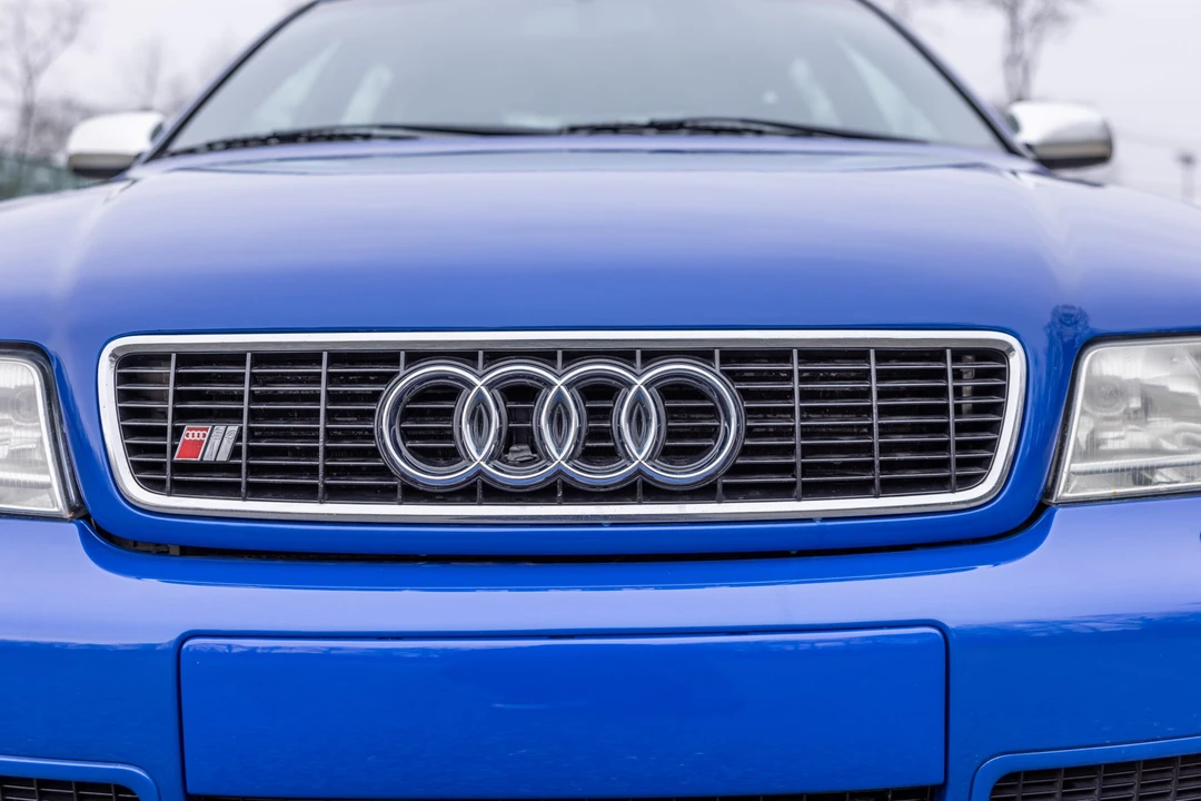 2001 Audi B5 S4 - Image 12 of 31