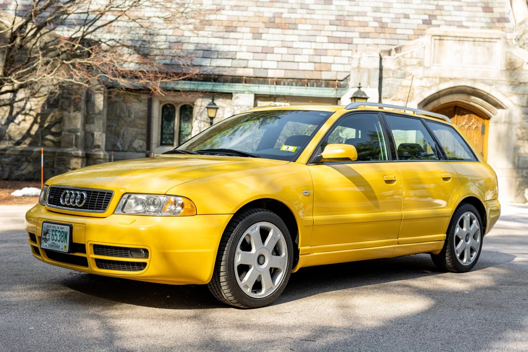 2001 Audi B5 S4 - Image 2 of 31