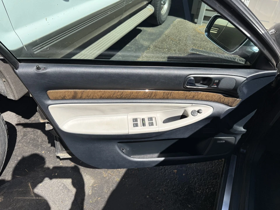 2001 Audi B5 S4 - Image 19 of 31